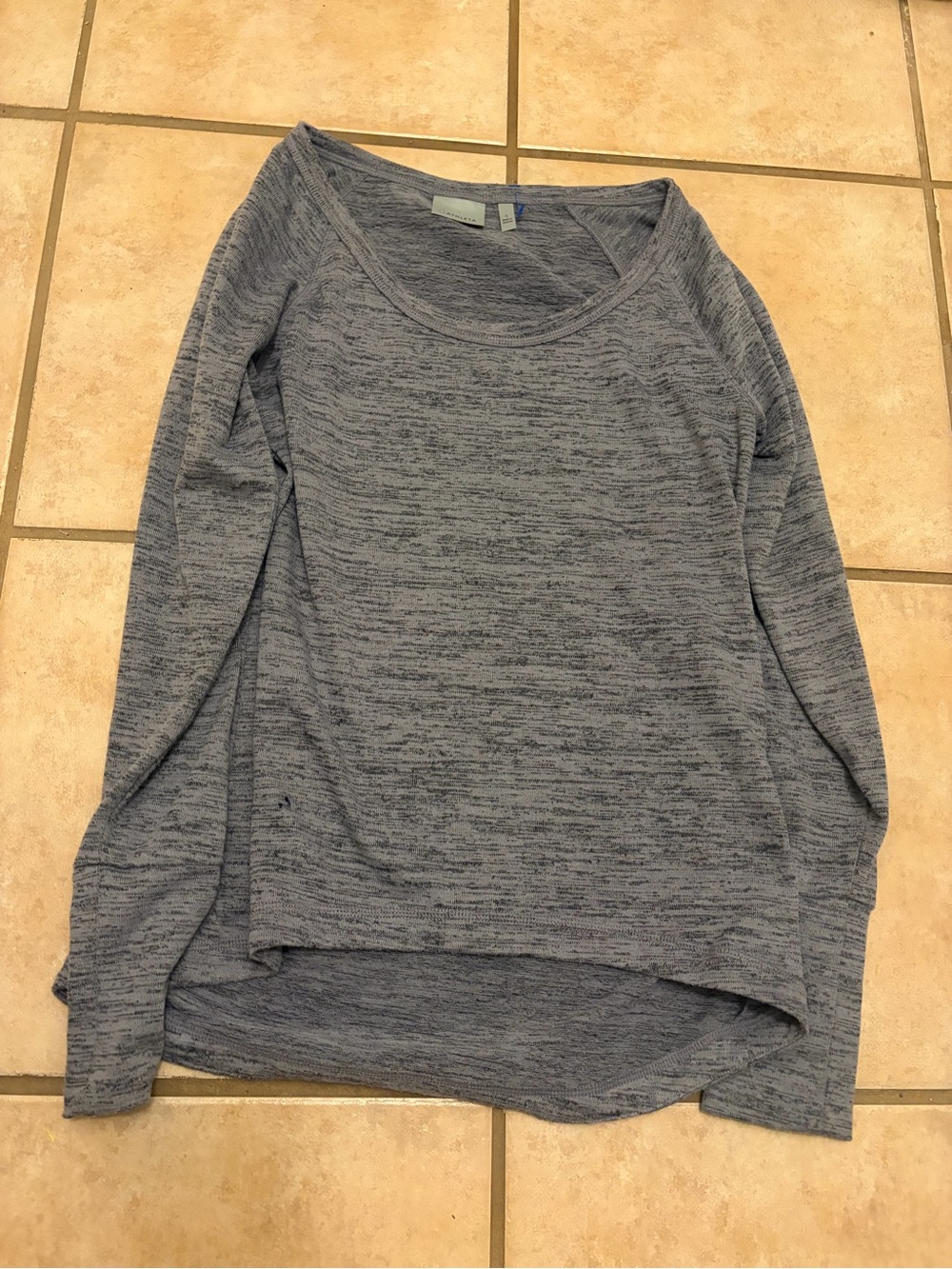 Womens Athleta gray Heathered Long Sleeve Top